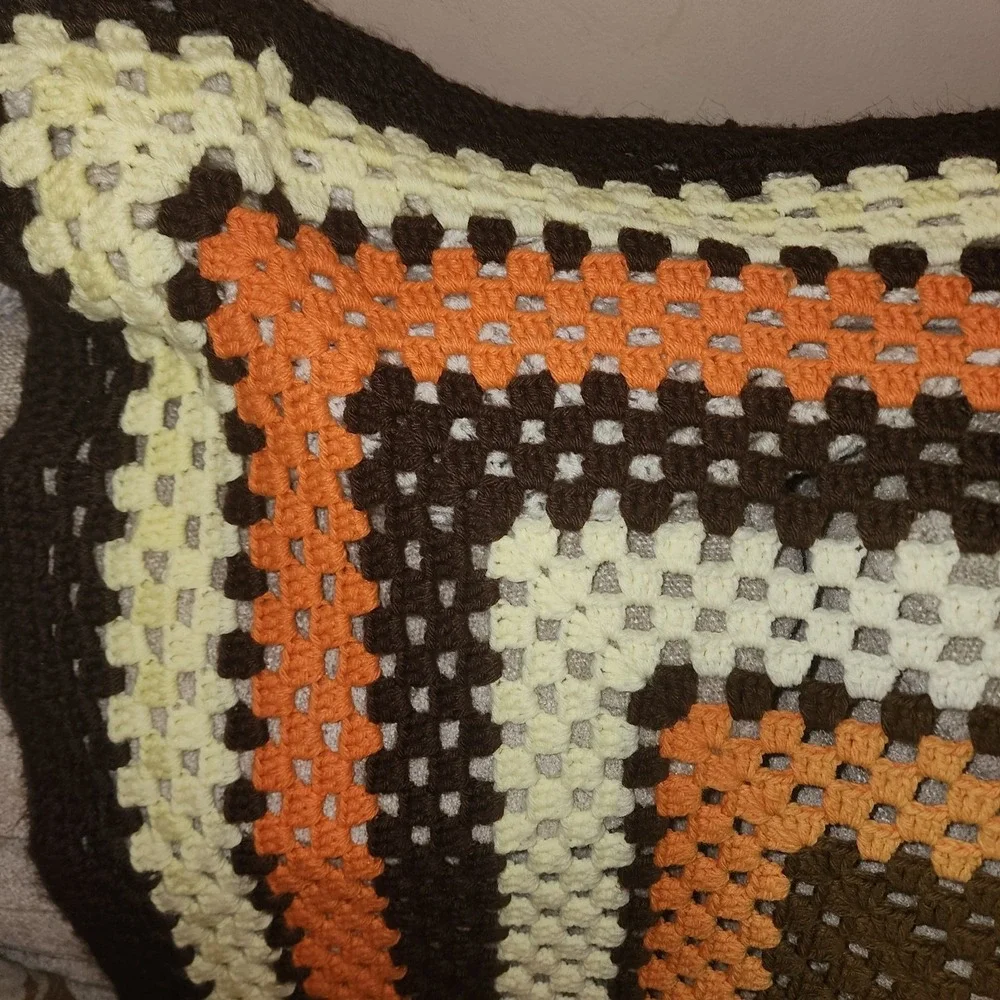 Afghan Lap/Couch Handmade Throw/Blanket Fall Autumn Colors 47x47 (1)